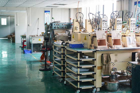 Χονδρικός εργοστασίων φακός ευθυγράμμισης λέιζερ εστίασης ζουμ καμερών συνήθειας καθολικός